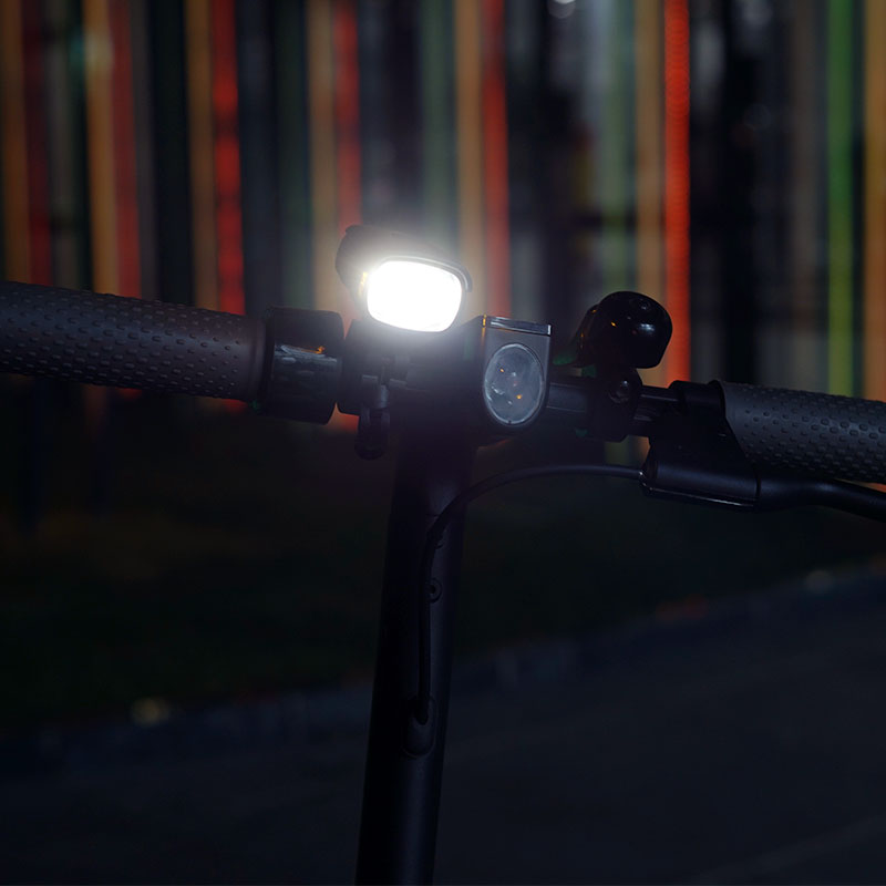 Ninebot LED Light for Scooter อุปกรณ์เสริมสกู๊ตเตอร์และจักรยานไฟฟ้า